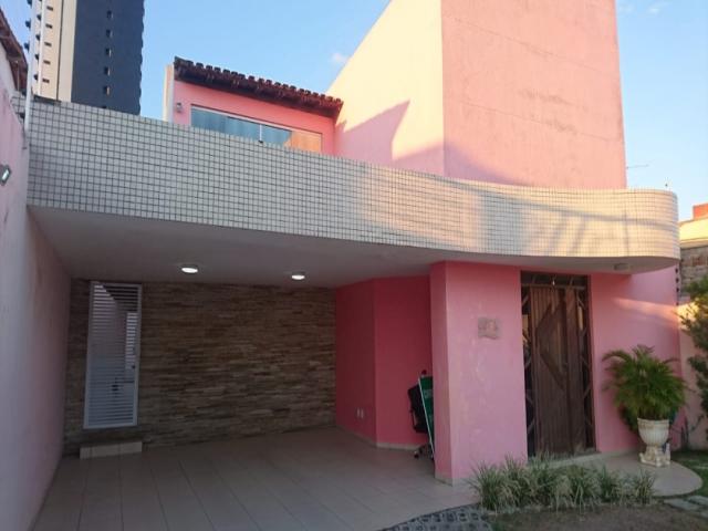 #224 - Casa para Venda em Feira de Santana - BA