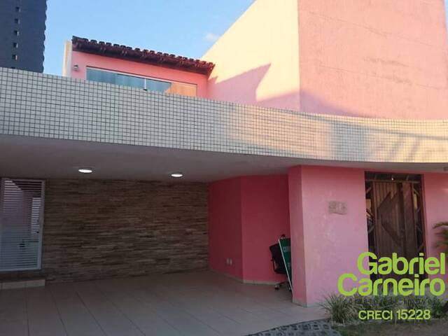 #224 - Casa para Venda em Feira de Santana - BA