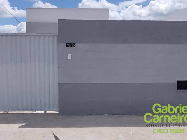 #347 - Casa para Venda em Feira de Santana - BA