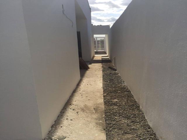 #386 - Casa para Venda em Feira de Santana - BA