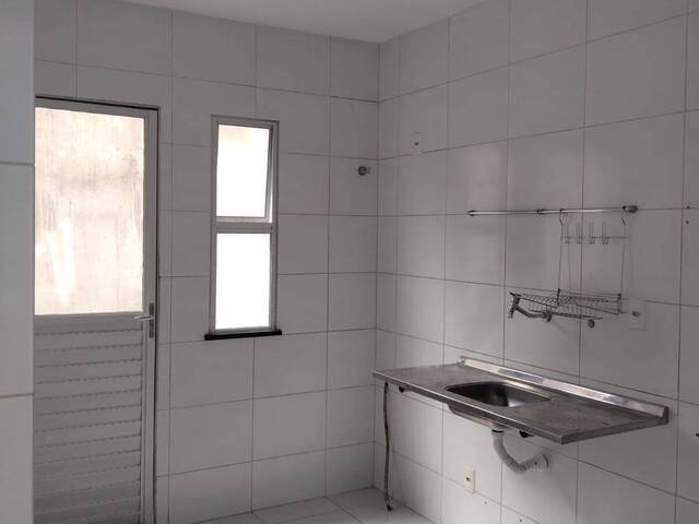 #388 - Casa em condomínio para Venda em Feira de Santana - BA