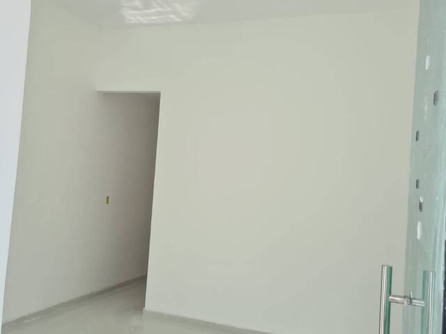 #397 - Casa para Venda em Feira de Santana - BA