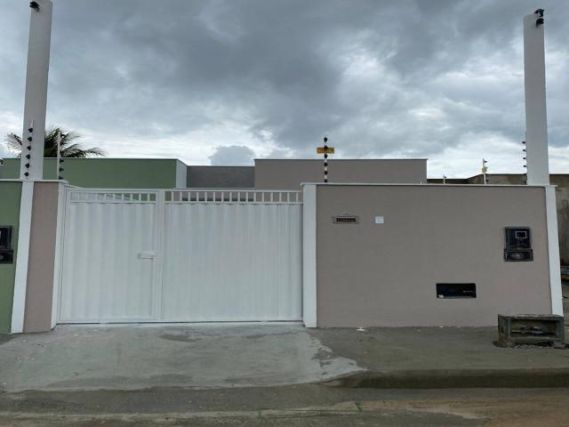 #403 - Casa para Venda em Feira de Santana - BA