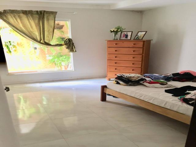 #411 - Casa para Venda em Feira de Santana - BA