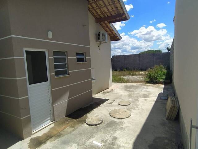 #433 - Casa em condomínio para Venda em Feira de Santana - BA