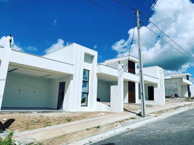 #401 - Casa para Venda em Feira de Santana - BA