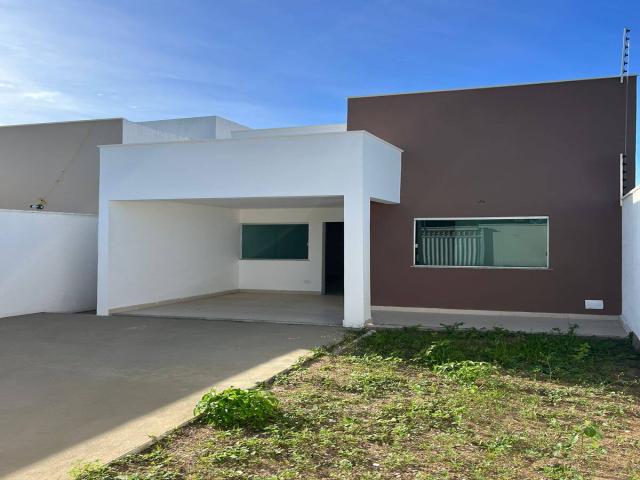#479 - Casa para Venda em Feira de Santana - BA
