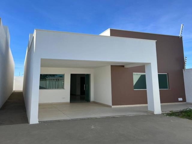 #479 - Casa para Venda em Feira de Santana - BA