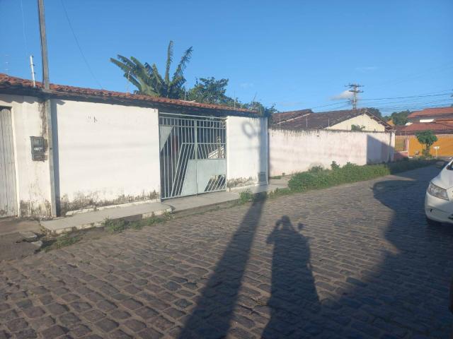 #502 - Casa para Venda em Feira de Santana - BA