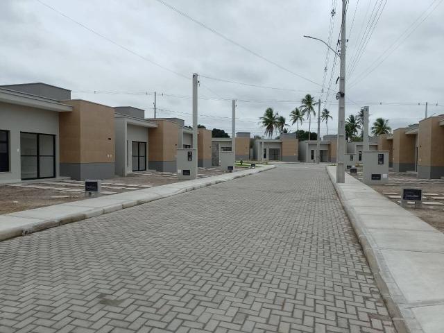 #548 - Casa em condomínio para Venda em Feira de Santana - BA - 1