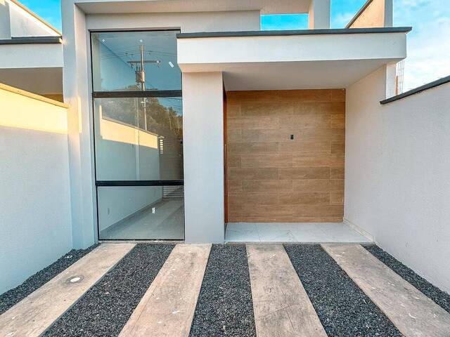 #555 - Casa para Venda em Feira de Santana - BA