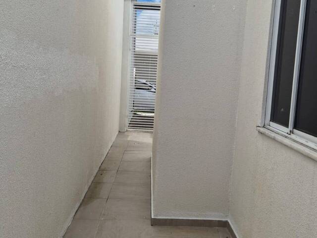 #575 - Casa em condomínio para Locação em Feira de Santana - BA - 3