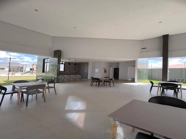 Casa em condomínio para Venda em Feira de Santana - 4