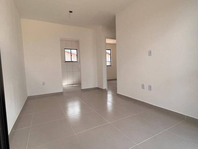 #583 - Casa em condomínio para Venda em Feira de Santana - BA - 2