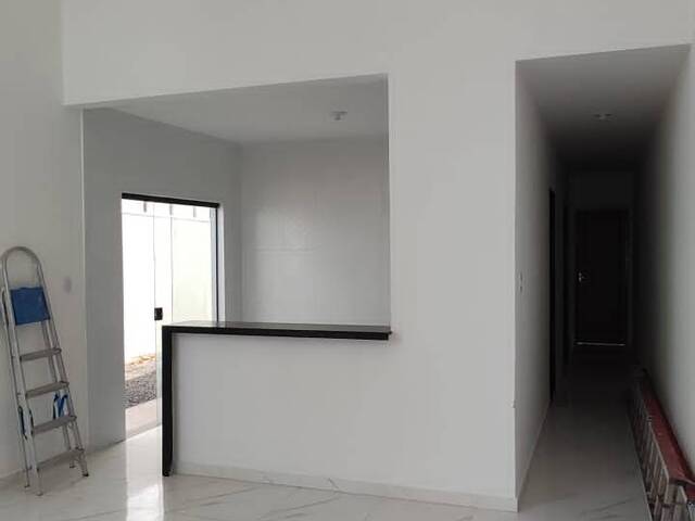 #587 - Casa para Venda em Feira de Santana - BA - 2