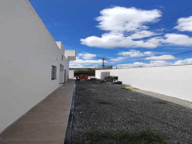 Casa para Venda em Feira de Santana - 5