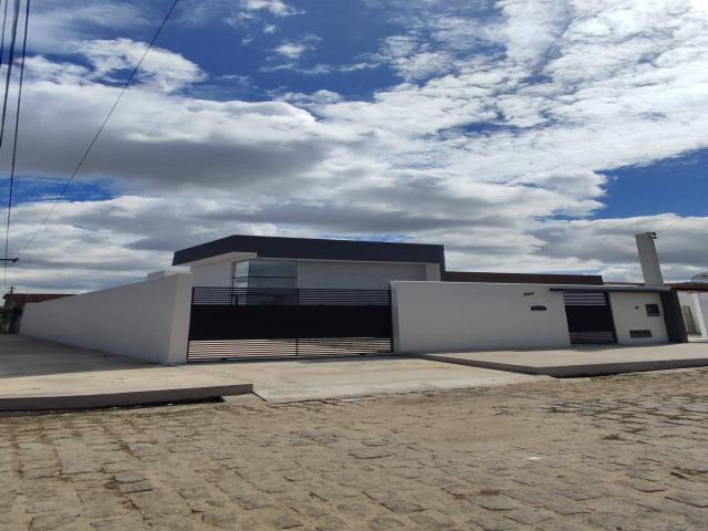 Casa para Venda em Feira de Santana - 4