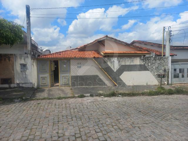 Casa para Venda em Feira de Santana - 4