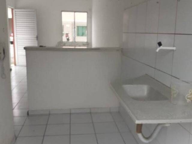 #513 - Casa em condomínio para Venda em Feira de Santana - BA - 3