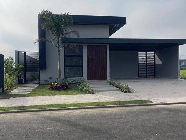 #642 - Casa em condomínio para Venda em Feira de Santana - BA - 1