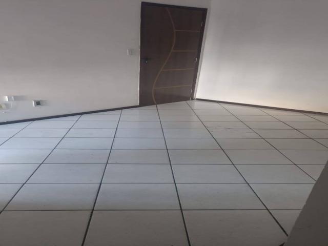 Apartamento em condomínio para Venda em Feira de Santana - 4
