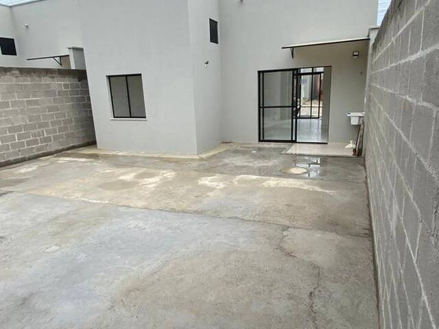 #655 - Casa em condomínio para Locação em Feira de Santana - BA - 2