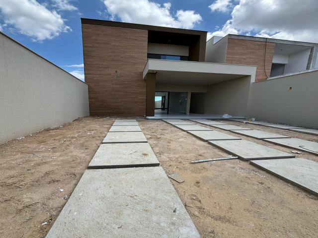 Casa para Venda em Feira de Santana - 5