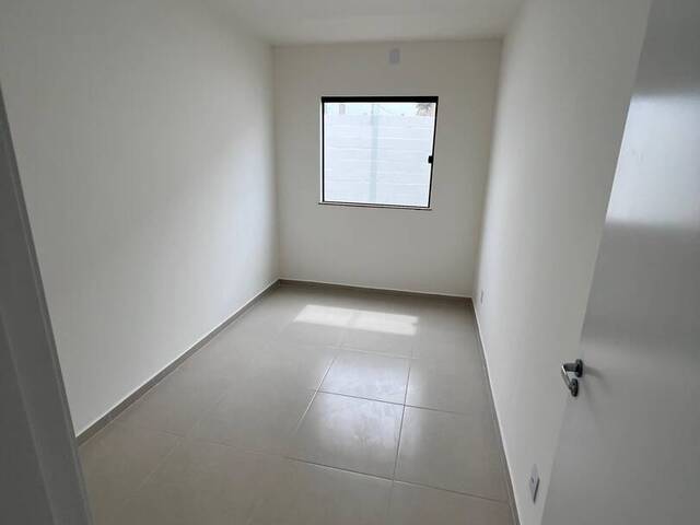 #660 - Casa para Venda em Feira de Santana - BA - 2