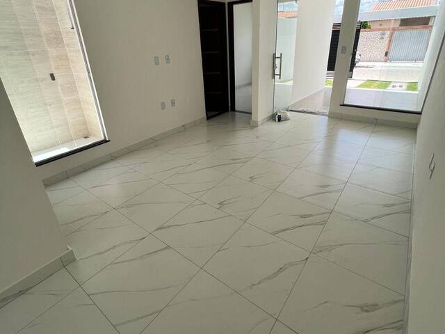 #674 - Casa para Venda em Feira de Santana - BA - 2