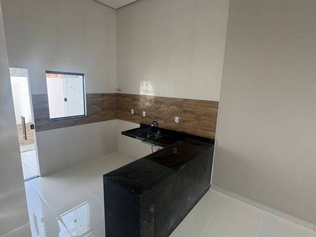 #692 - Casa em condomínio para Venda em Feira de Santana - BA - 3