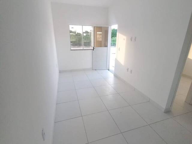 #643 - Casa para Venda em Feira de Santana - BA