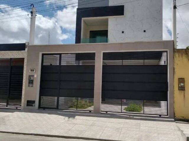 #697 - Casa para Venda em Feira de Santana - BA - 1