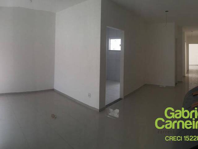 #440 - Casa para Venda em Feira de Santana - BA
