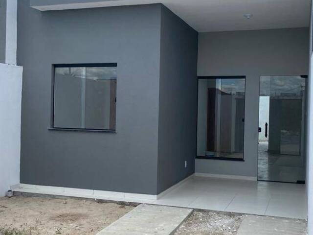 #725 - Casa para Venda em Feira de Santana - BA - 1