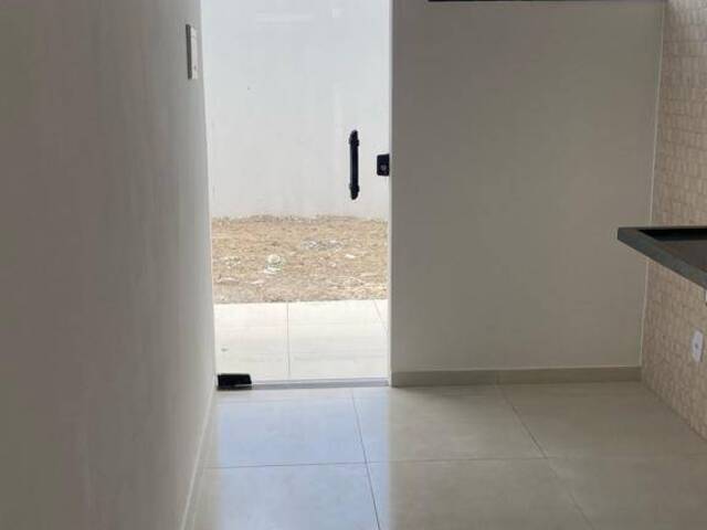 #725 - Casa para Venda em Feira de Santana - BA - 3