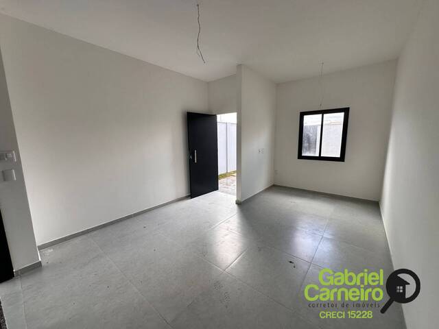 #727 - Casa para Venda em Feira de Santana - BA - 2