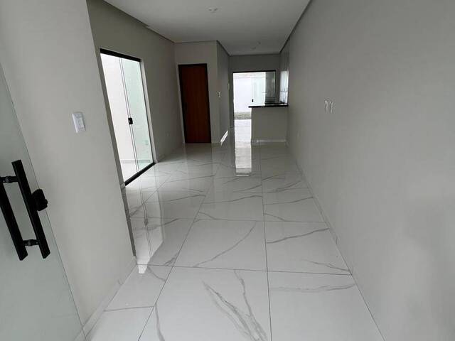 #734 - Casa para Venda em Feira de Santana - BA - 2