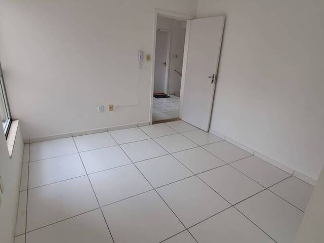 #320 - Apartamento em condomínio para Locação em Feira de Santana - BA - 2